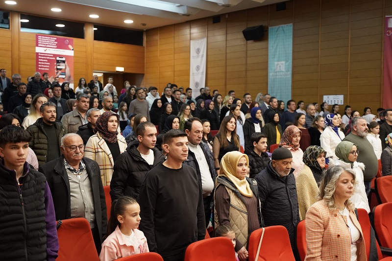 Lokman Hekim 11.Sınıf Öğrencileri  Ve Aileleri Mesleğe İlk Adım Töreninde Buluştular.